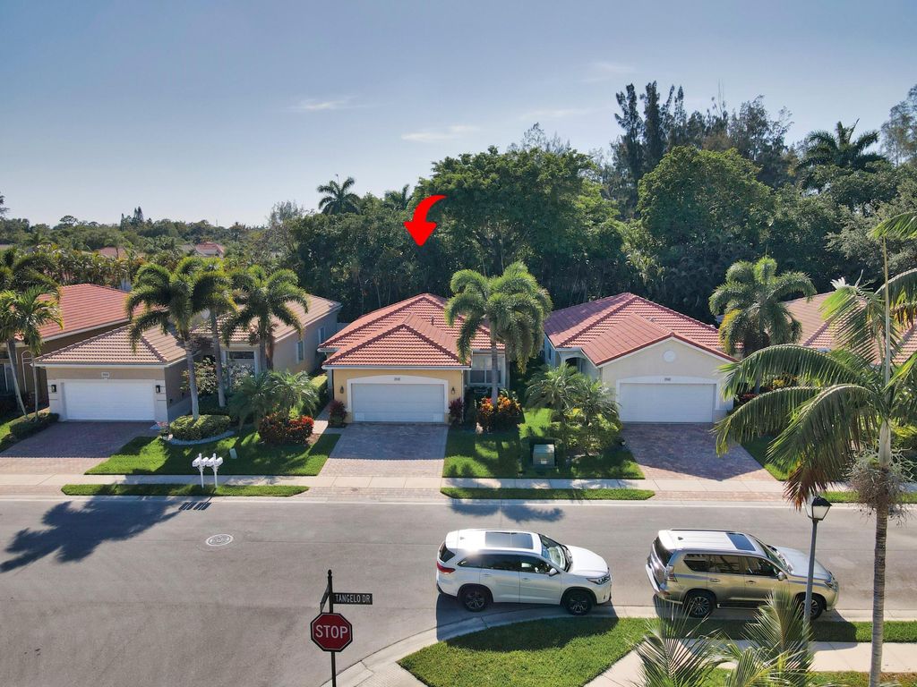 Photo of 7969 Tangelo Drive, Boynton Beach, FL 33436 (MLS # R11083888)
