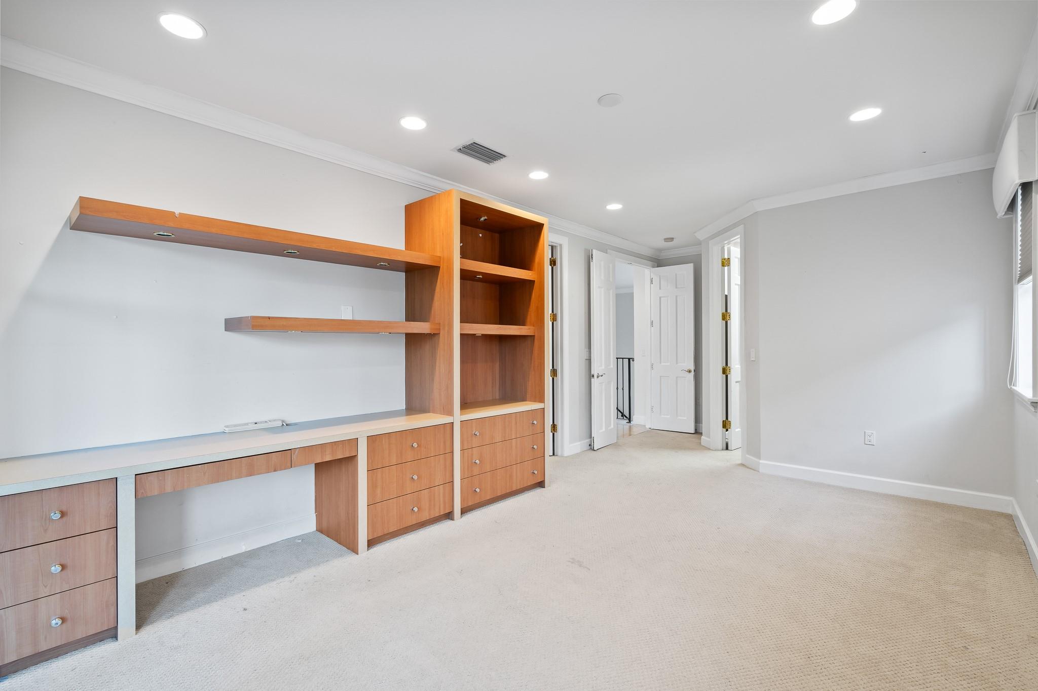 Grand Key Estates - Residential