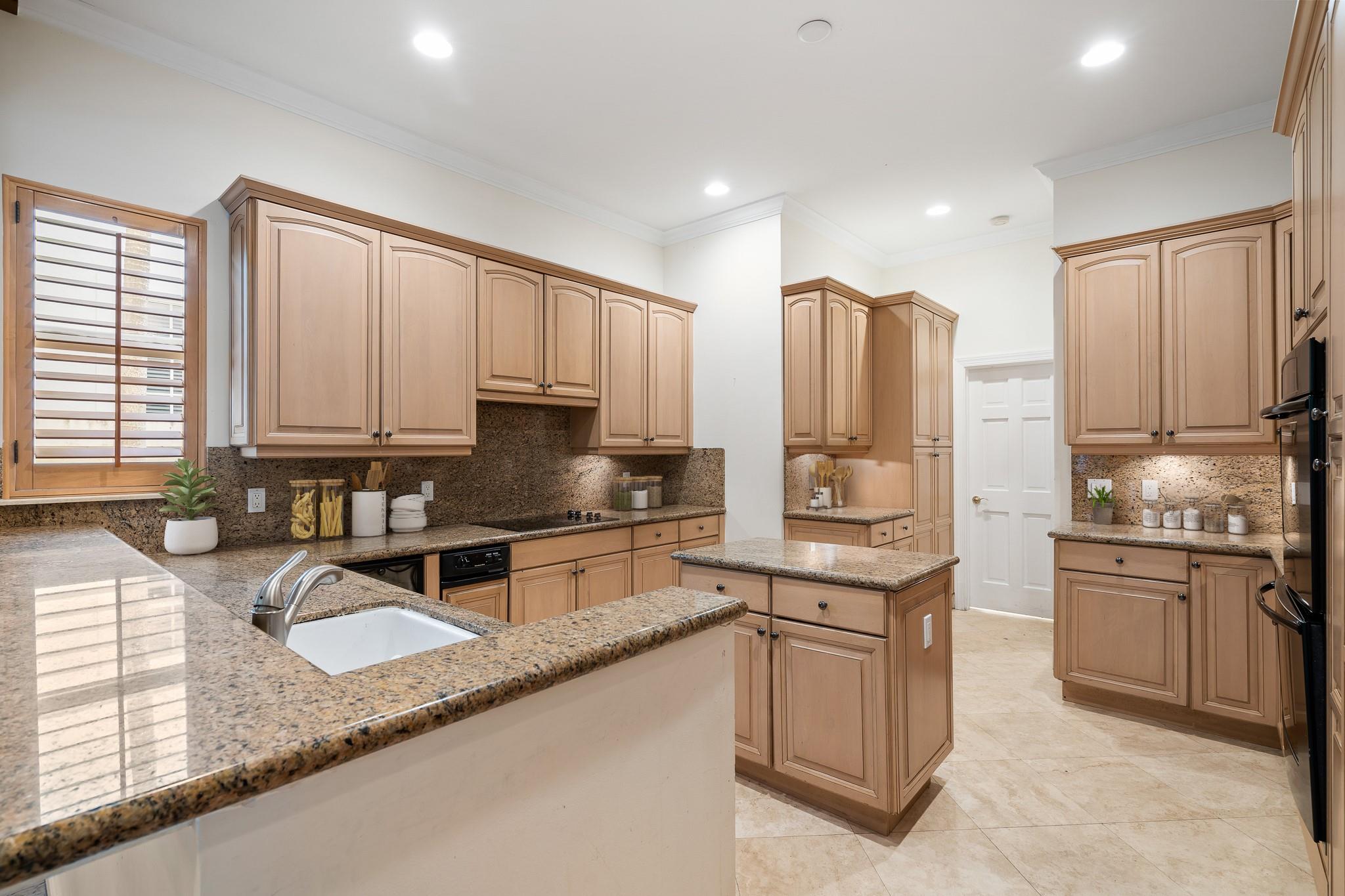 Grand Key Estates - Residential