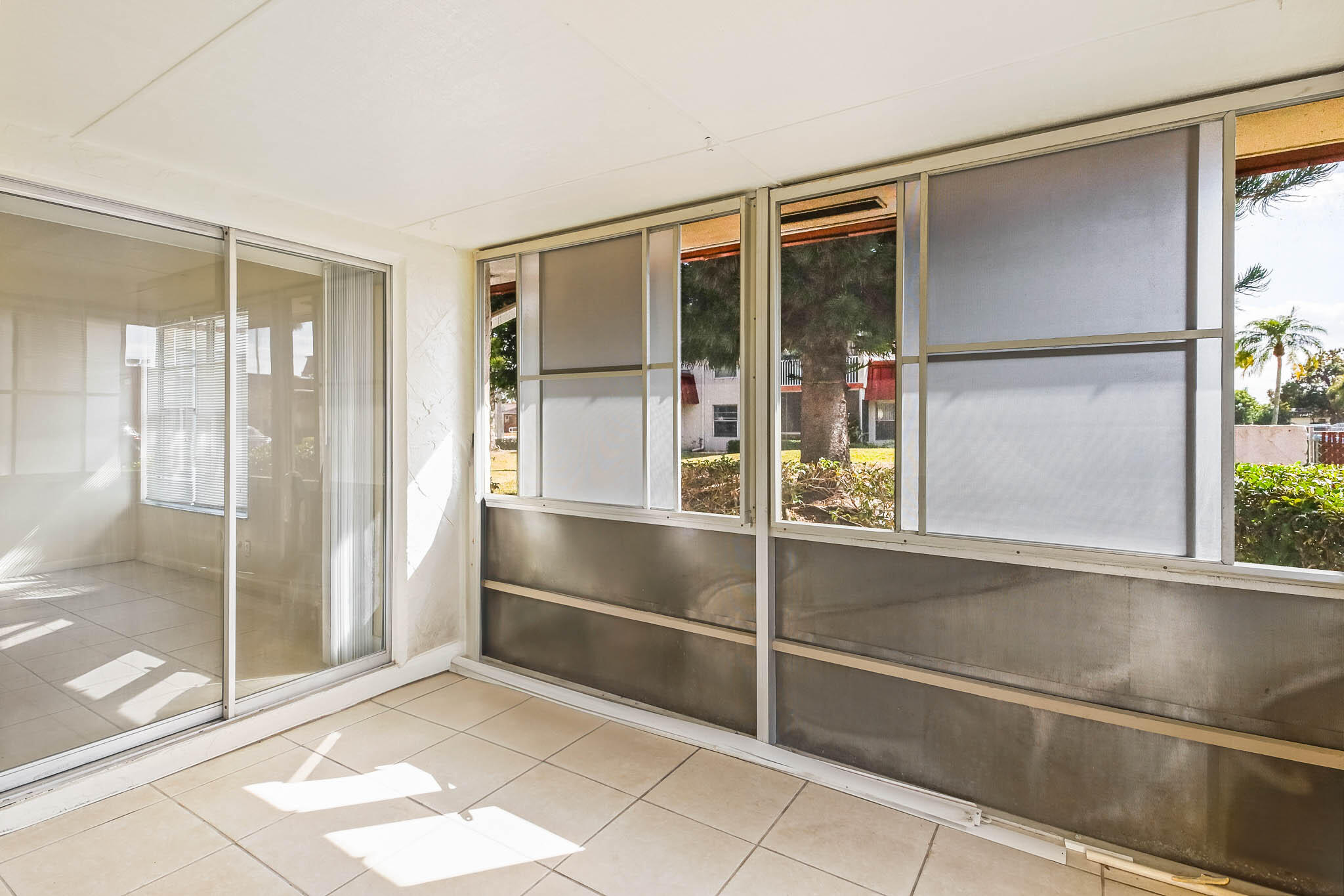 GREENWAY VILLAGE SOUTH COND NO 3 - Residential