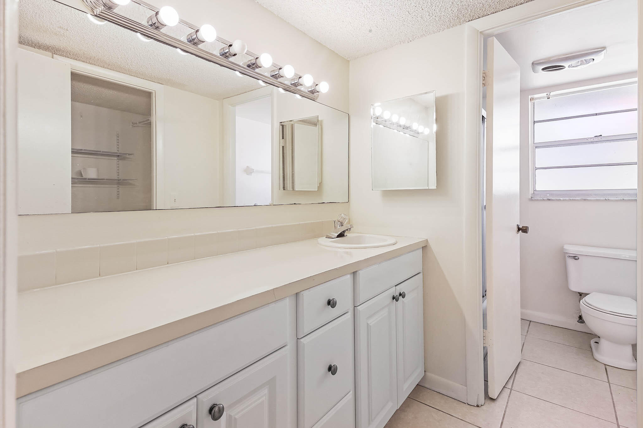 GREENWAY VILLAGE SOUTH COND NO 3 - Residential