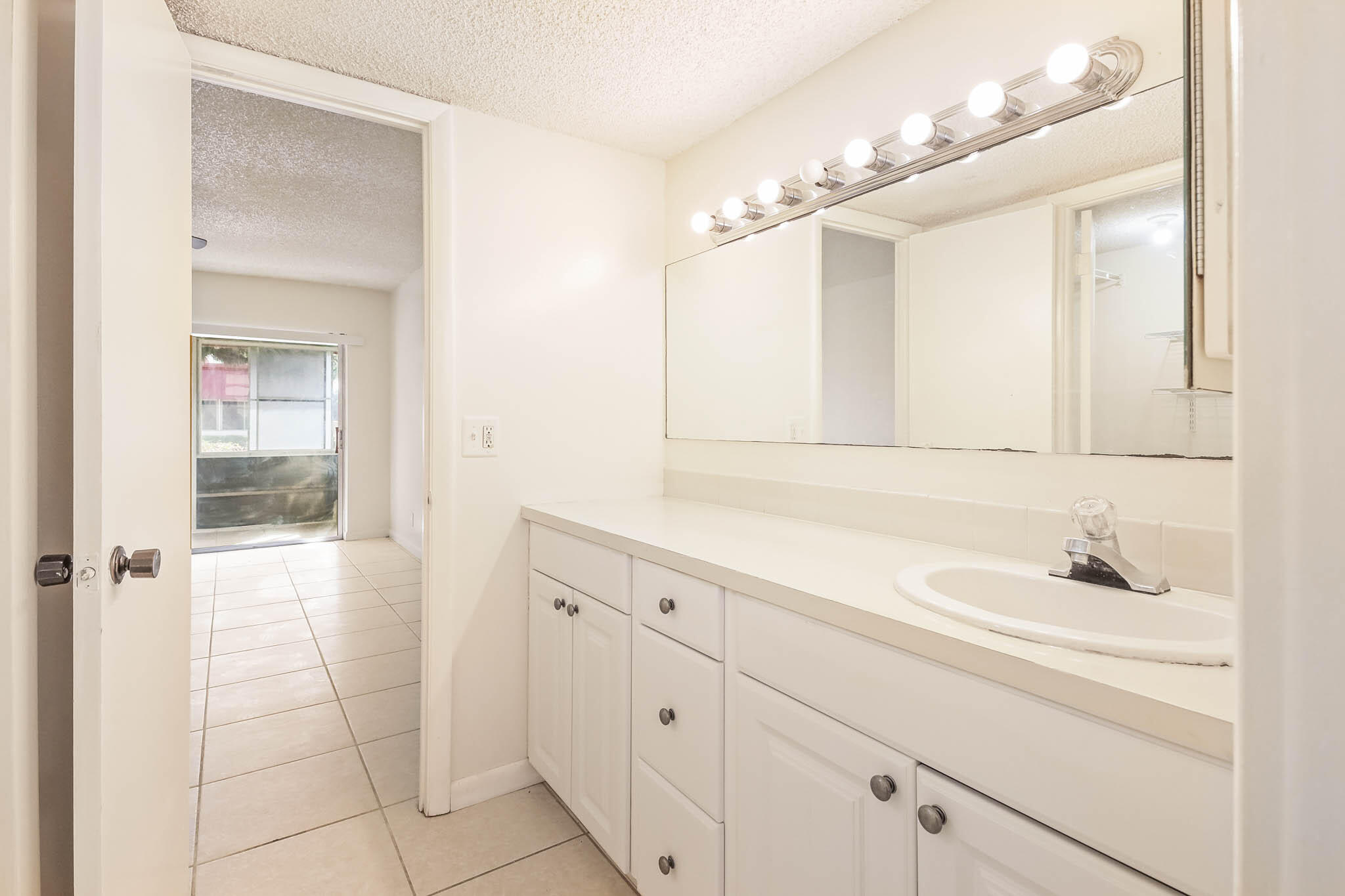 GREENWAY VILLAGE SOUTH COND NO 3 - Residential