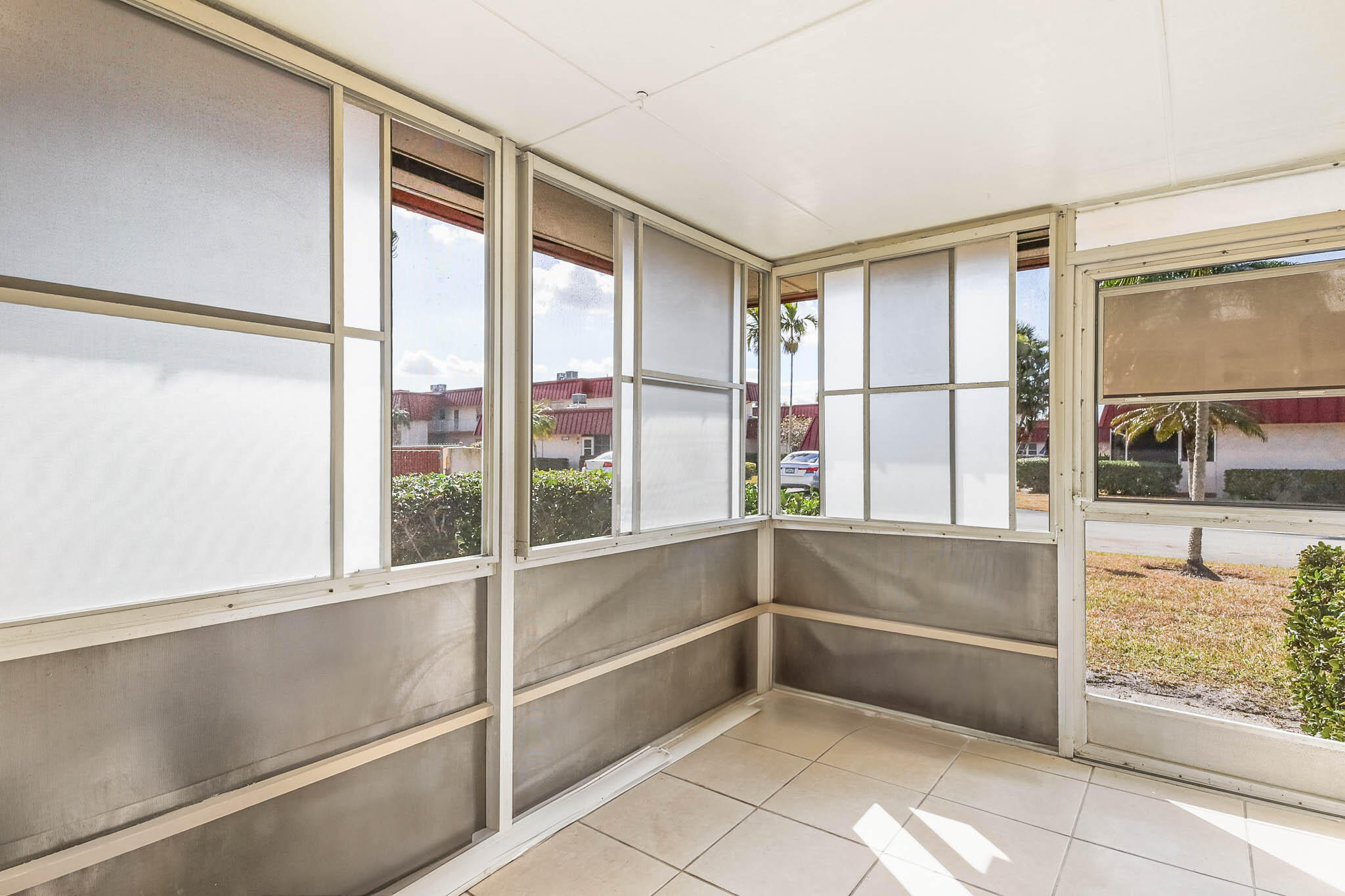 GREENWAY VILLAGE SOUTH COND NO 3 - Residential