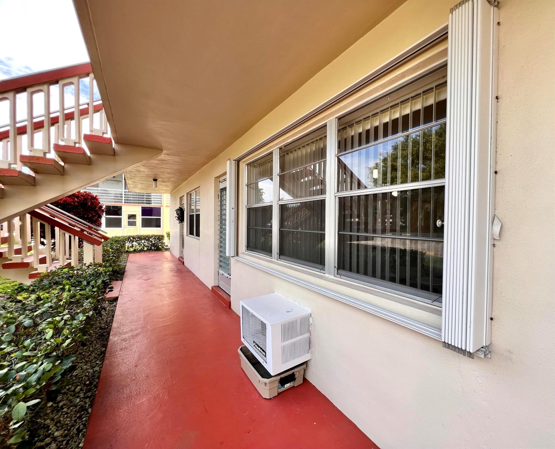 ANDOVER CONDOS - Residential