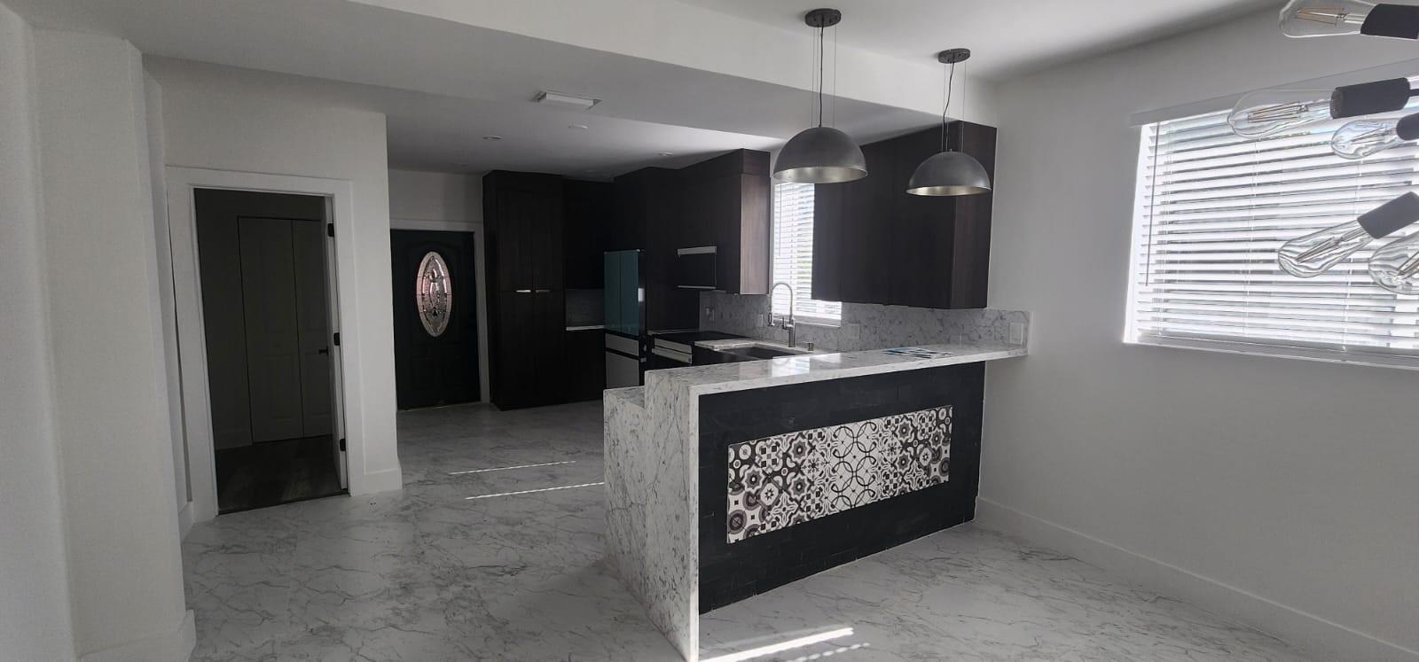 136 NW 47th St