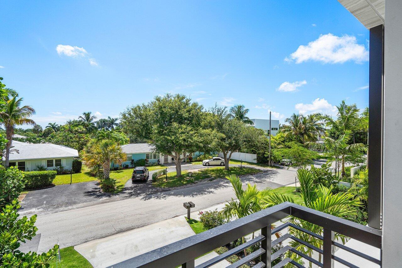 HOFMAN ADD - Residential Lease