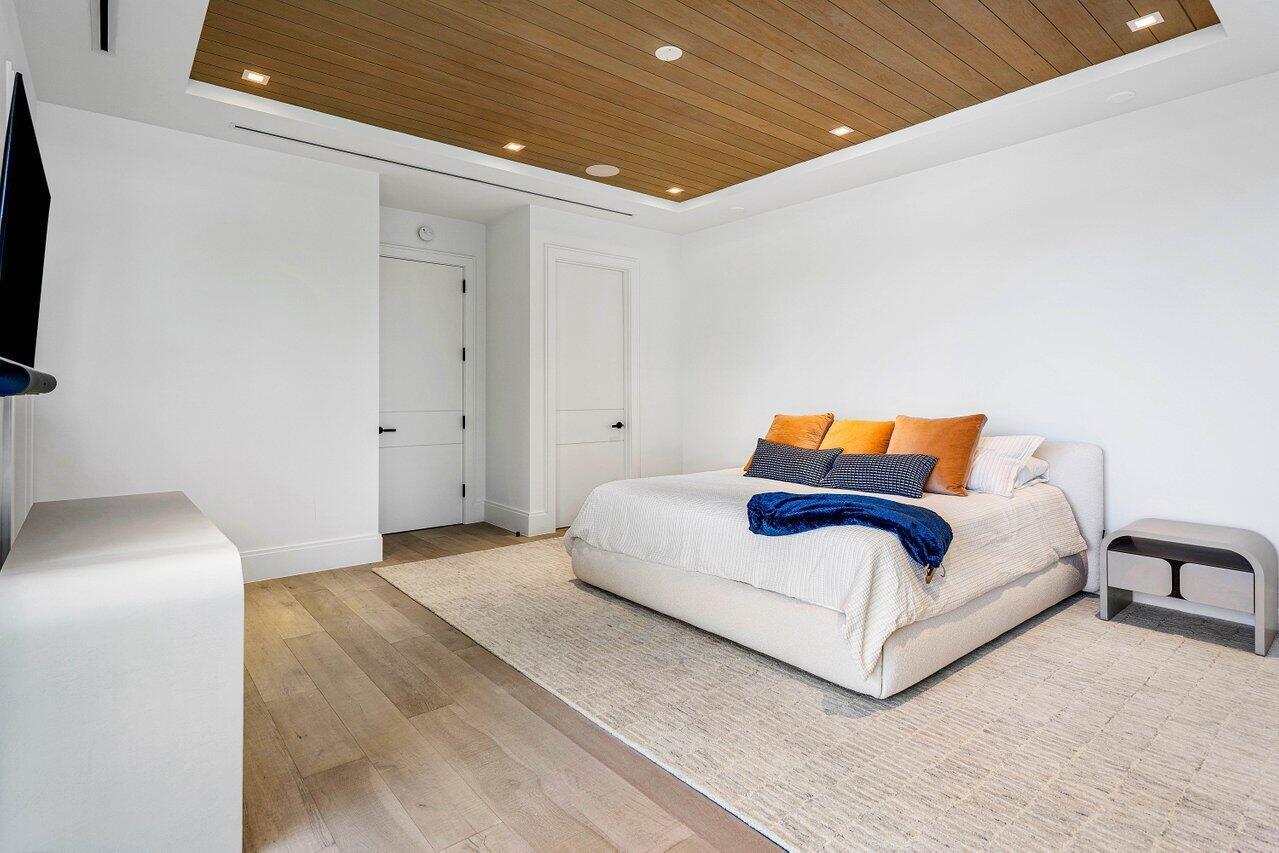 HOFMAN ADD - Residential Lease