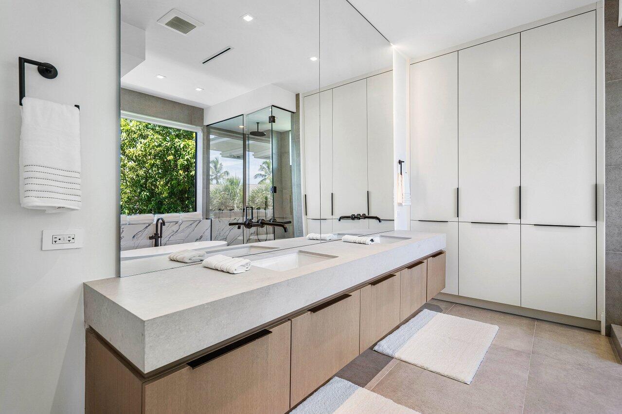 HOFMAN ADD - Residential Lease