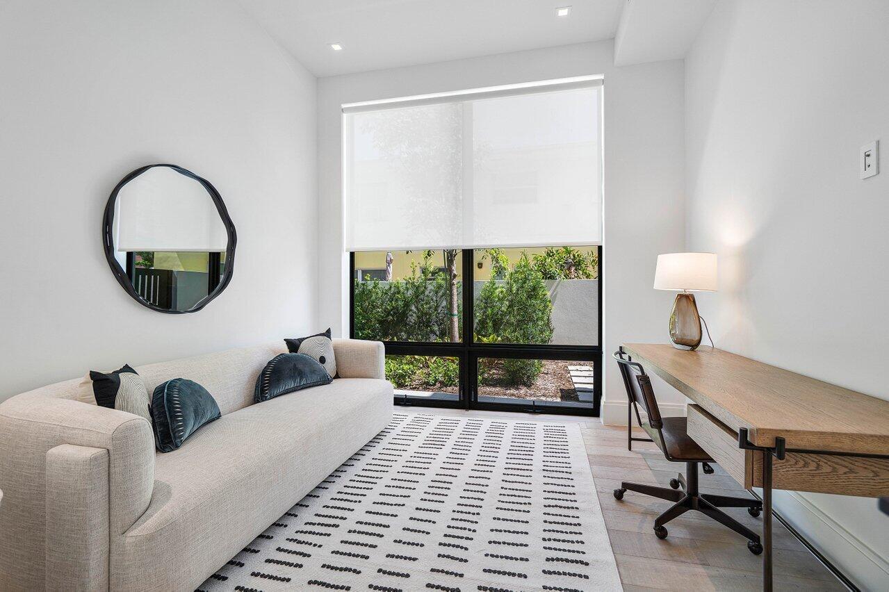 HOFMAN ADD - Residential Lease