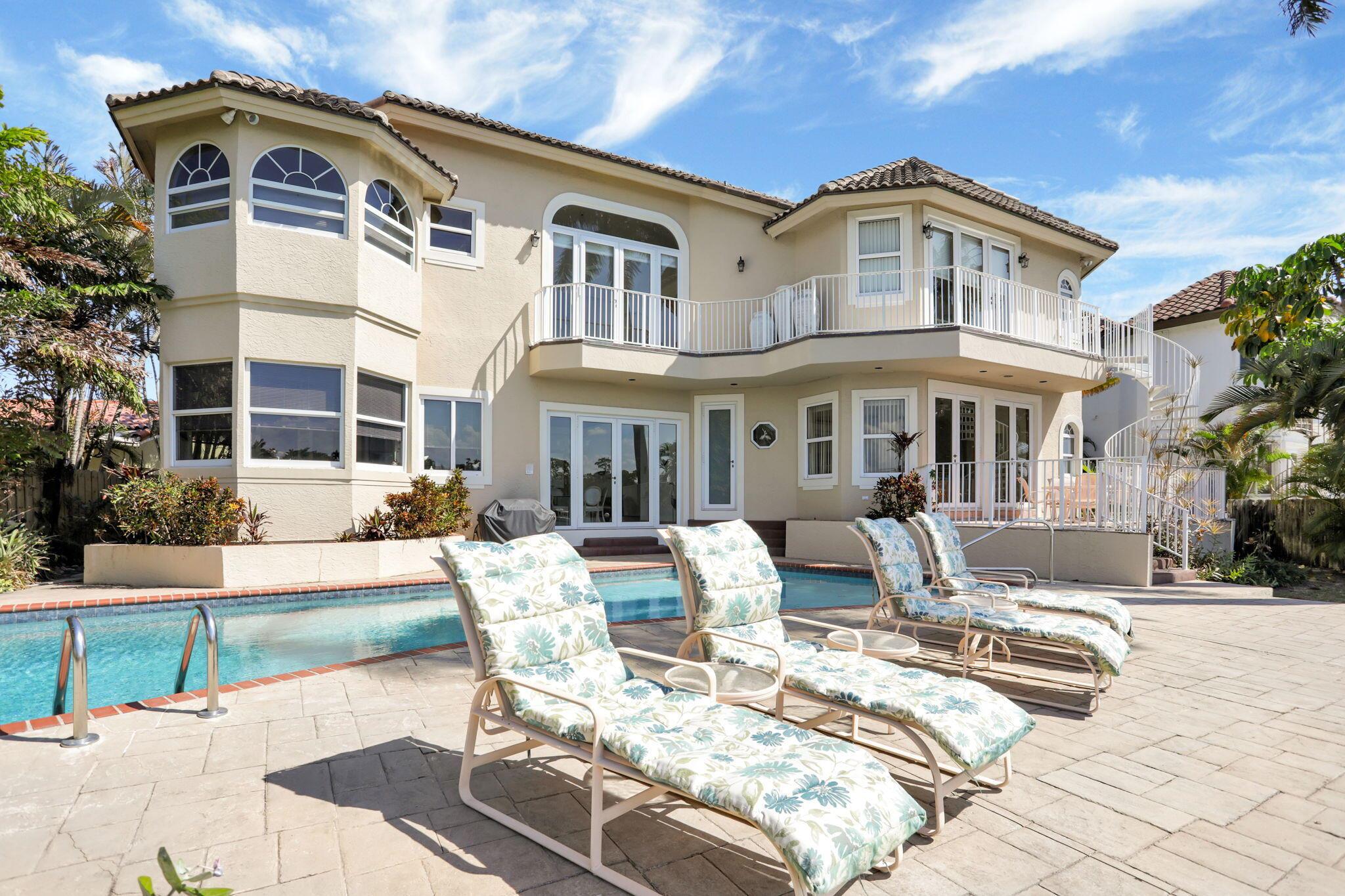 HILLSBORO SHORES SEC - Residential