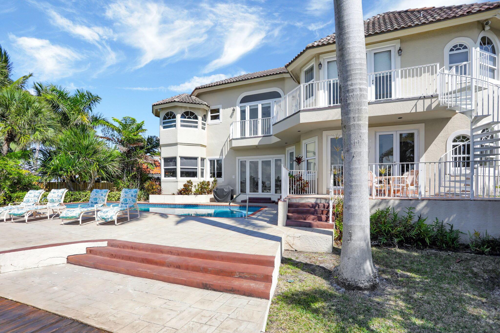 HILLSBORO SHORES SEC - Residential