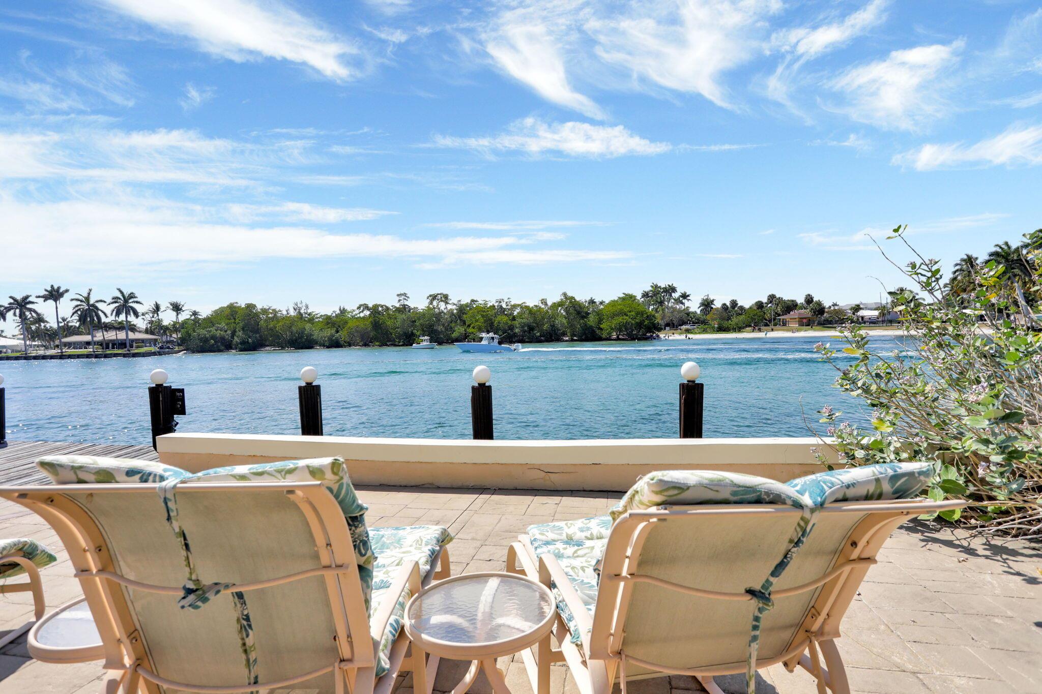 HILLSBORO SHORES SEC - Residential