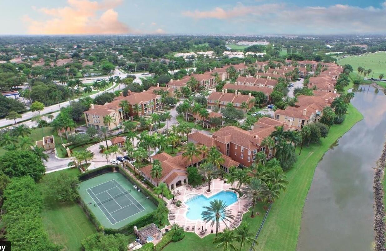 ST ANDREWS AT POLO CLUB C - Residential Lease