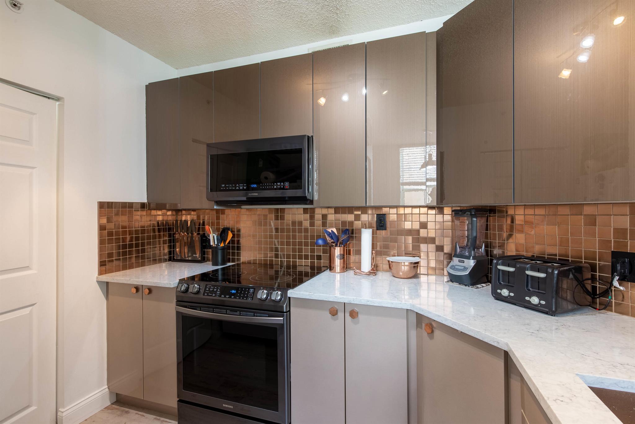 ST ANDREWS AT POLO CLUB C - Residential Lease