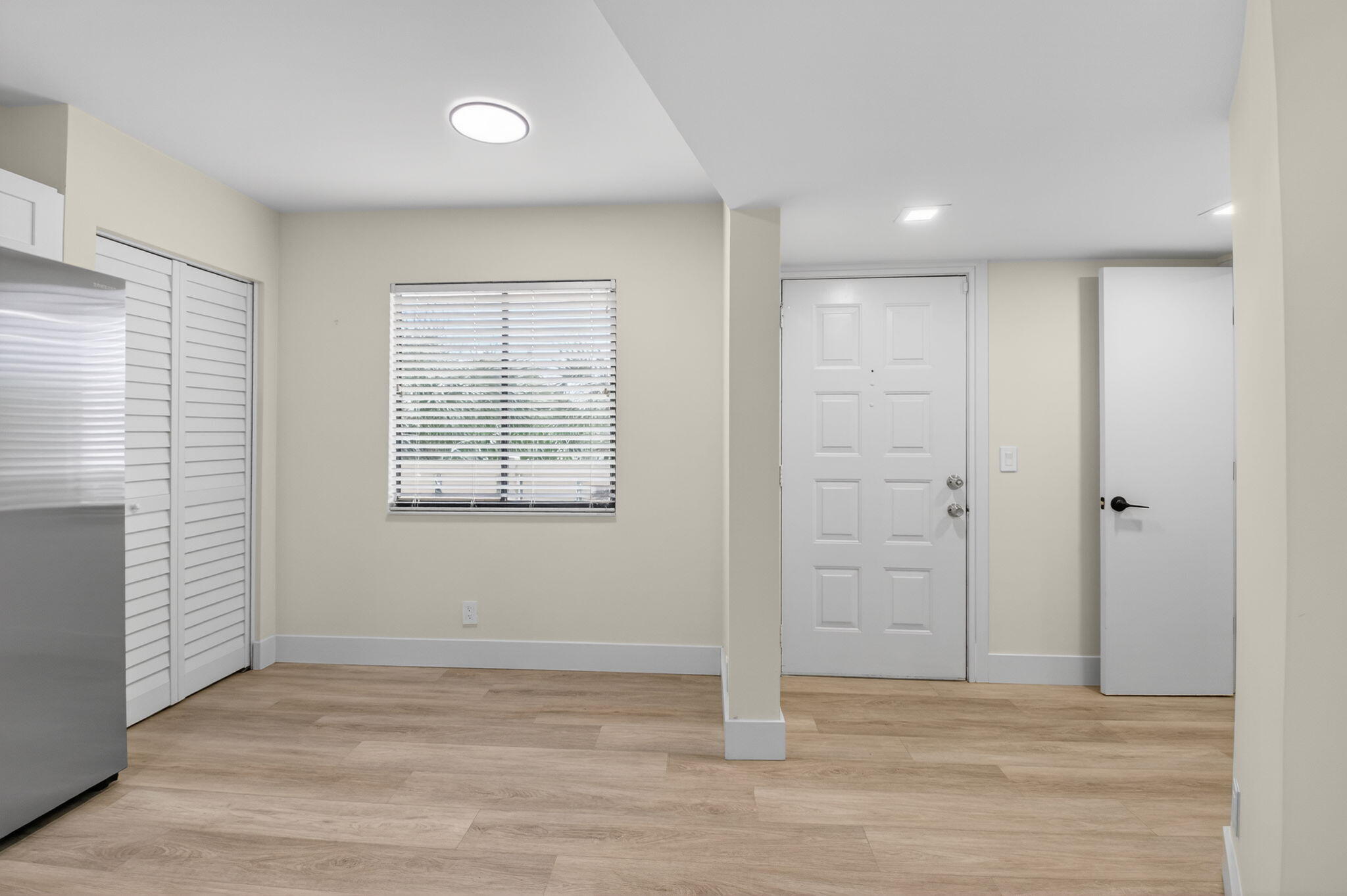 14475 Strathmore Lane 305