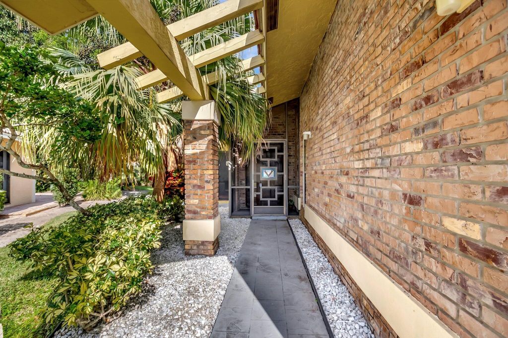 Photo of 19639 Back Nine Drive, Boca Raton, FL 33498 (MLS # R11055127)