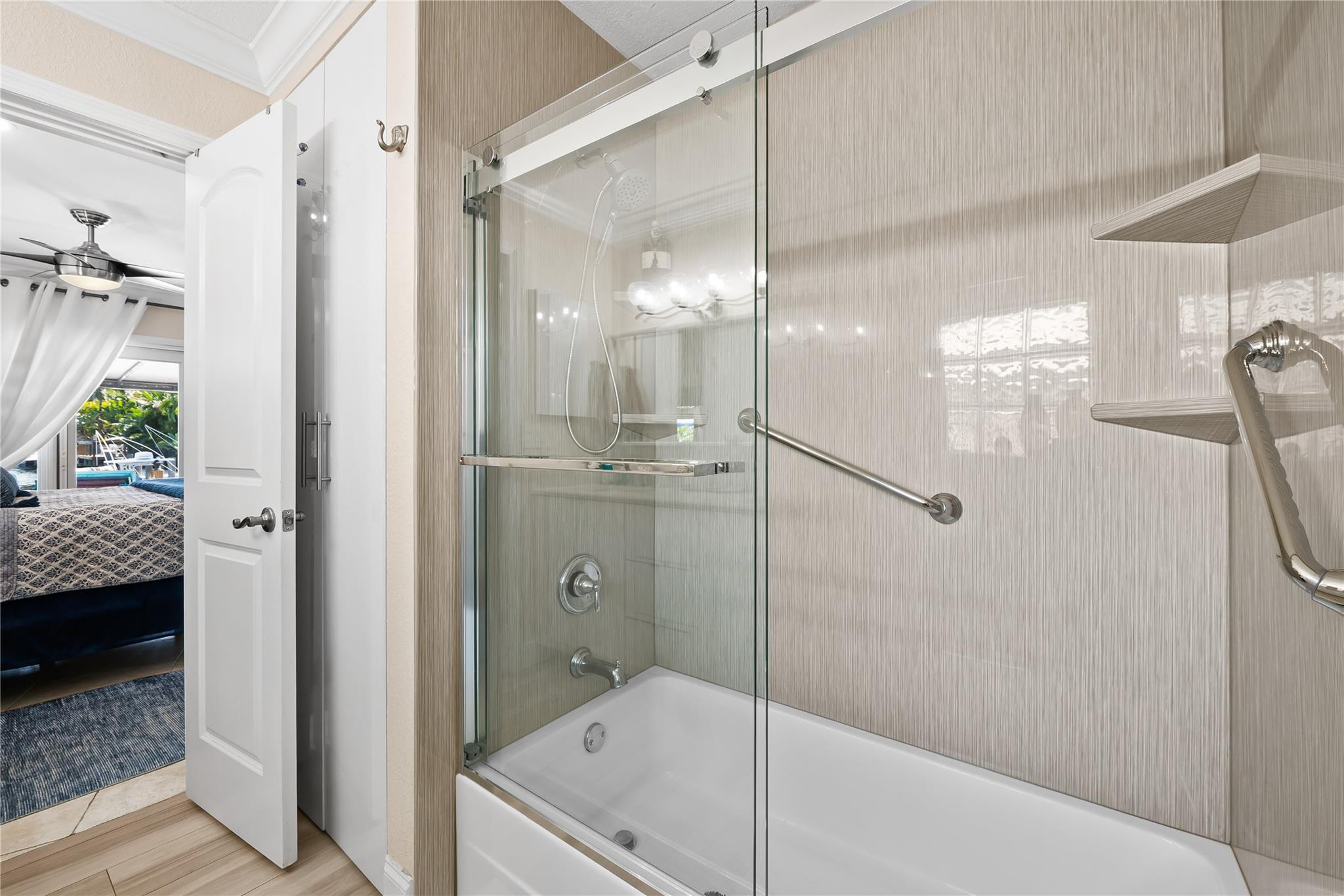 Edgewater Estates 40-7 B - Residential