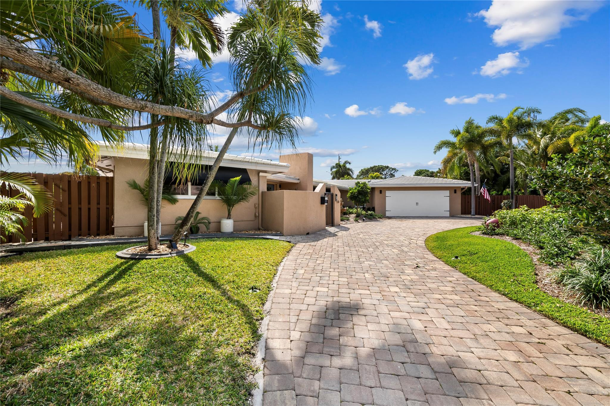 Edgewater Estates 40-7 B - Residential