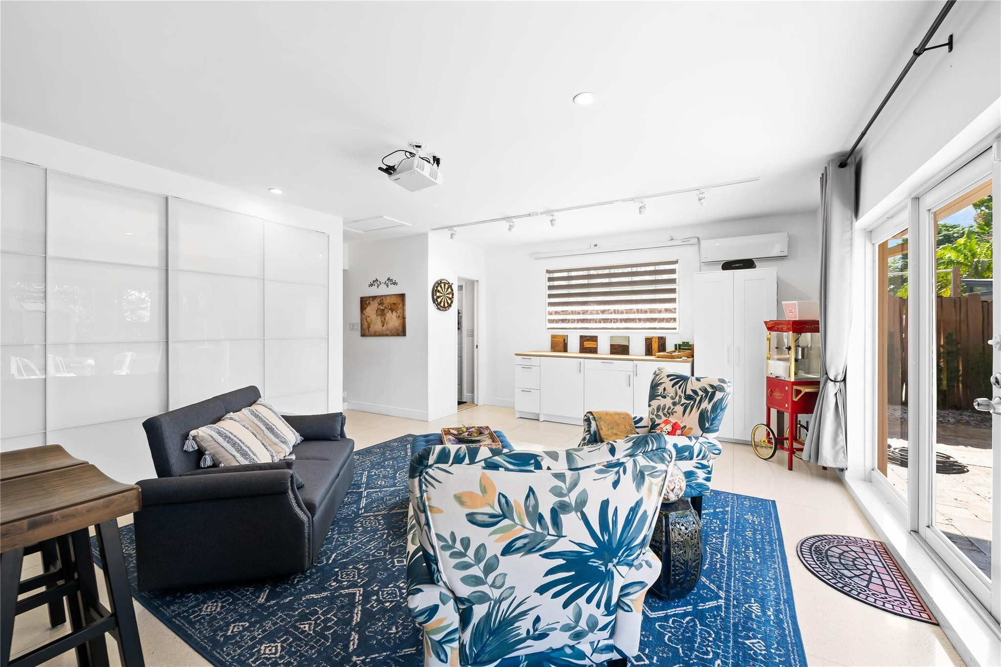 Edgewater Estates 40-7 B - Residential