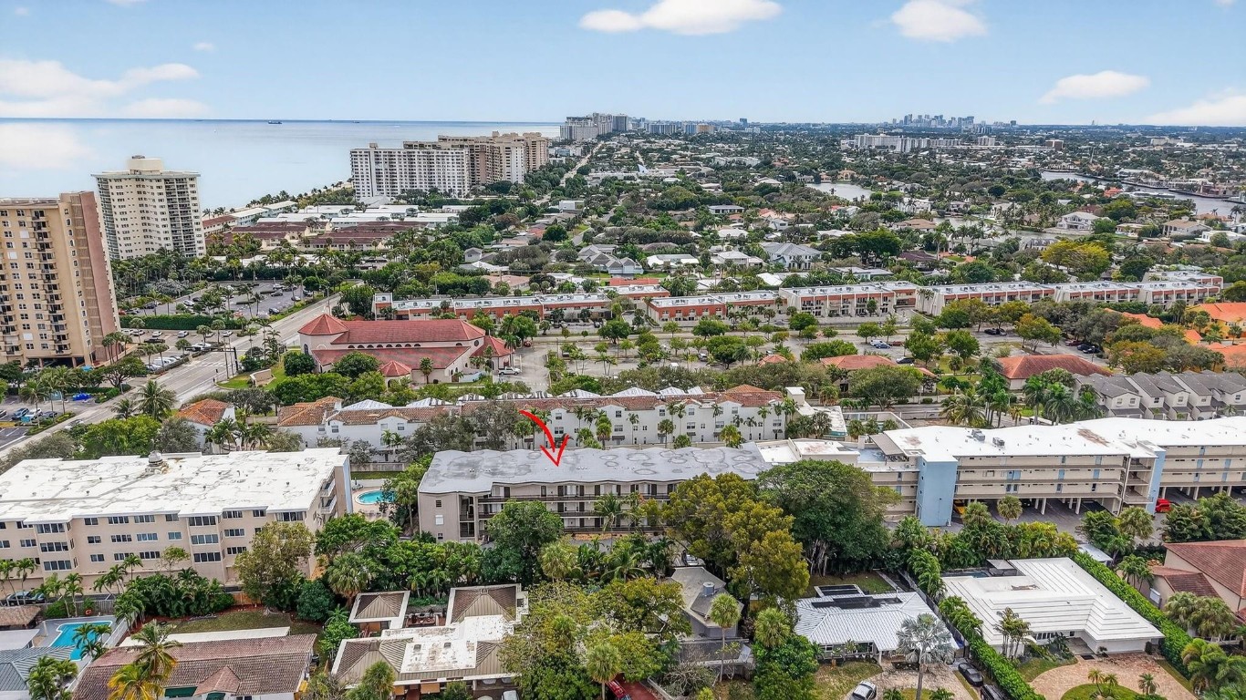 THE VILLAGE BY THE SEA - Residential