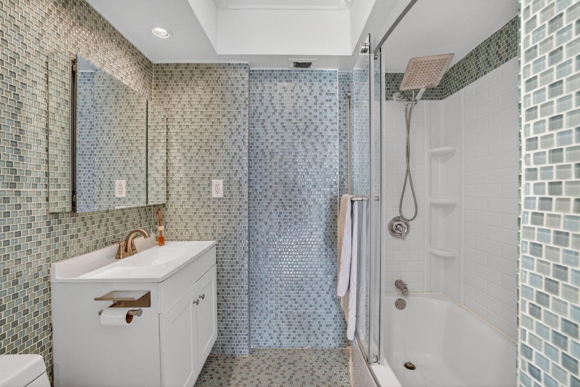 THE VILLAGE BY THE SEA - Residential