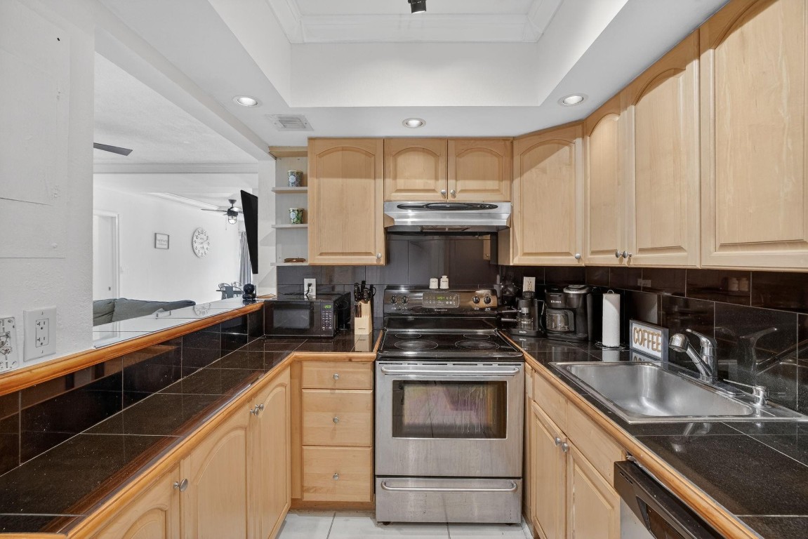 THE VILLAGE BY THE SEA - Residential