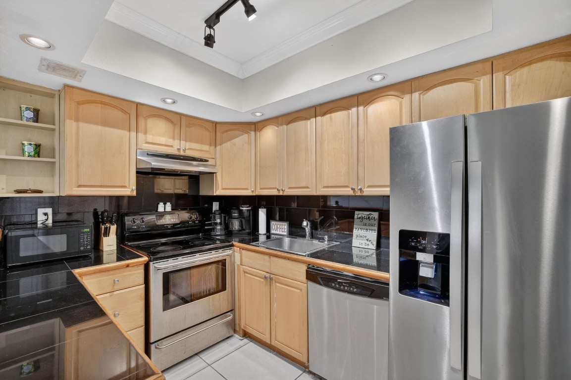 THE VILLAGE BY THE SEA - Residential