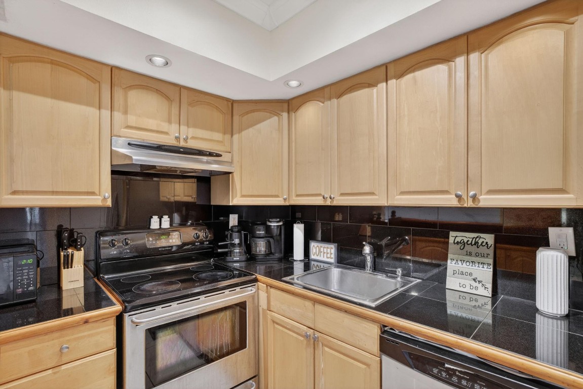 THE VILLAGE BY THE SEA - Residential