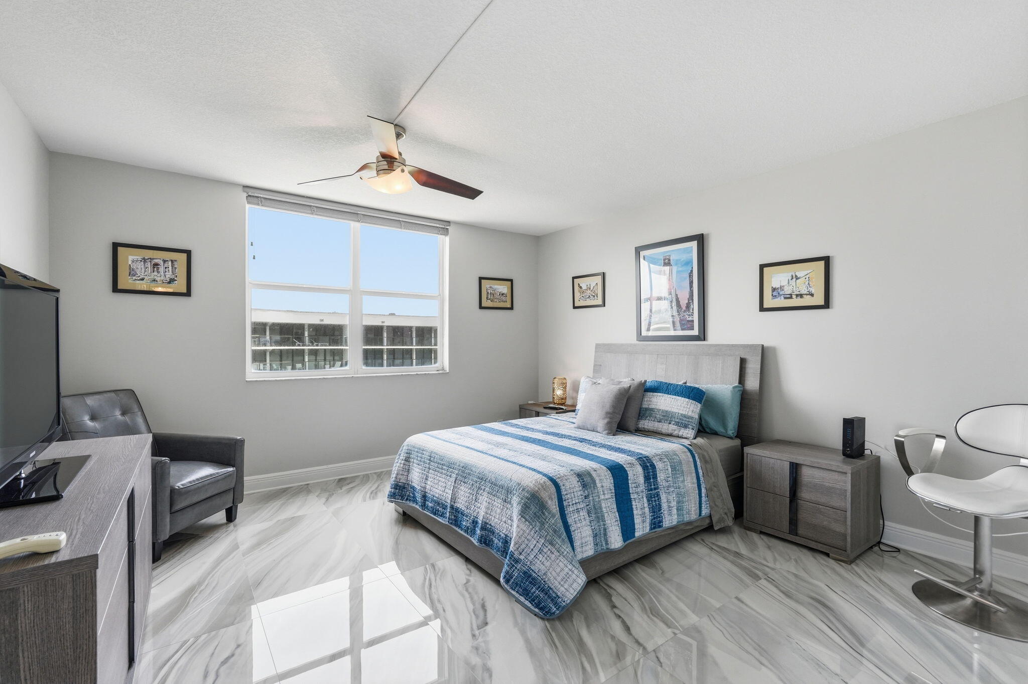 PATRICIAN OF PALM BEACH CONDO - Residential Lease