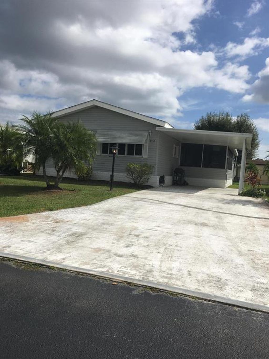 Photo of 9353 SW Fleetwood Drive, Stuart, FL 34997 (MLS # R10788747)