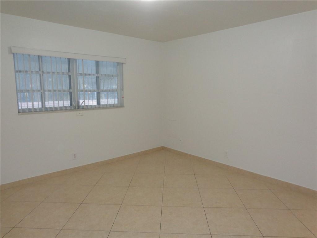 DELL MANOR CONDO - Residential Lease