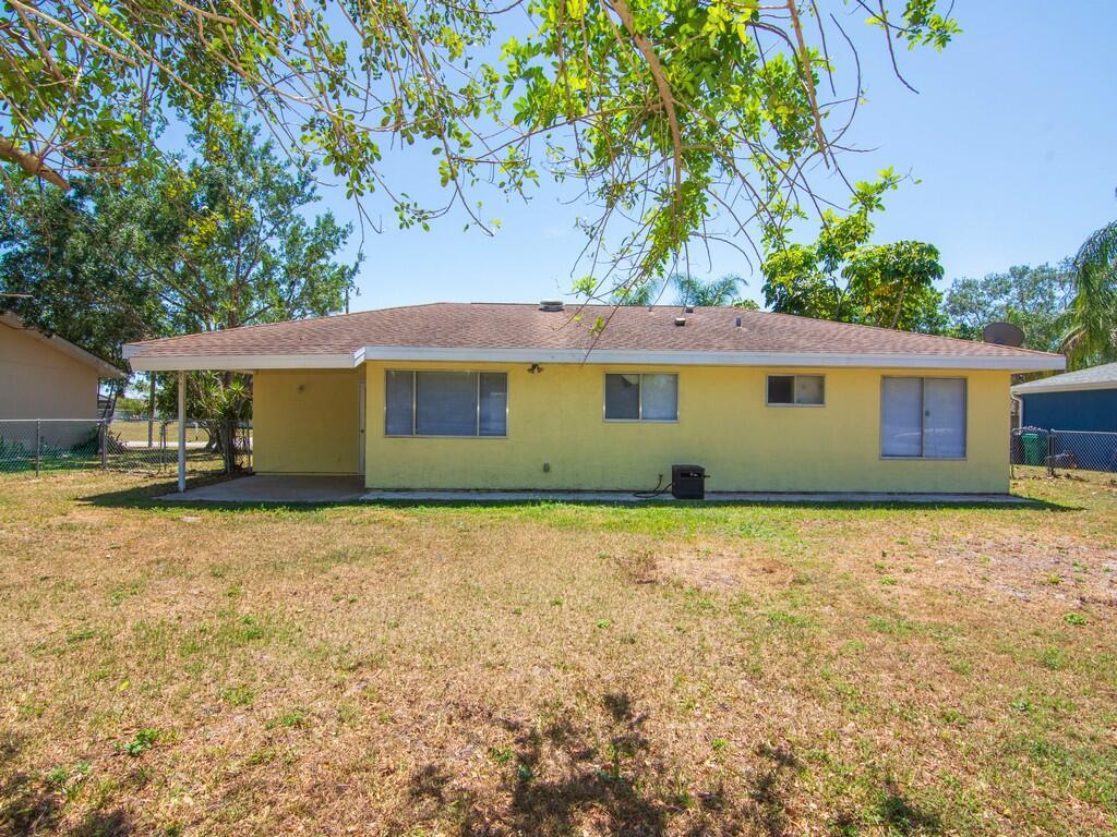 PORT ST LUCIE SECTION 42 - Residential Lease
