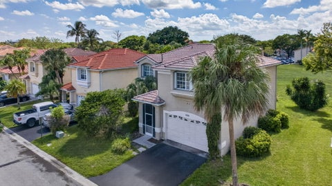 Photo of 3151 NW 72ND Avenue, Margate, FL 33063 (MLS # B26069293)