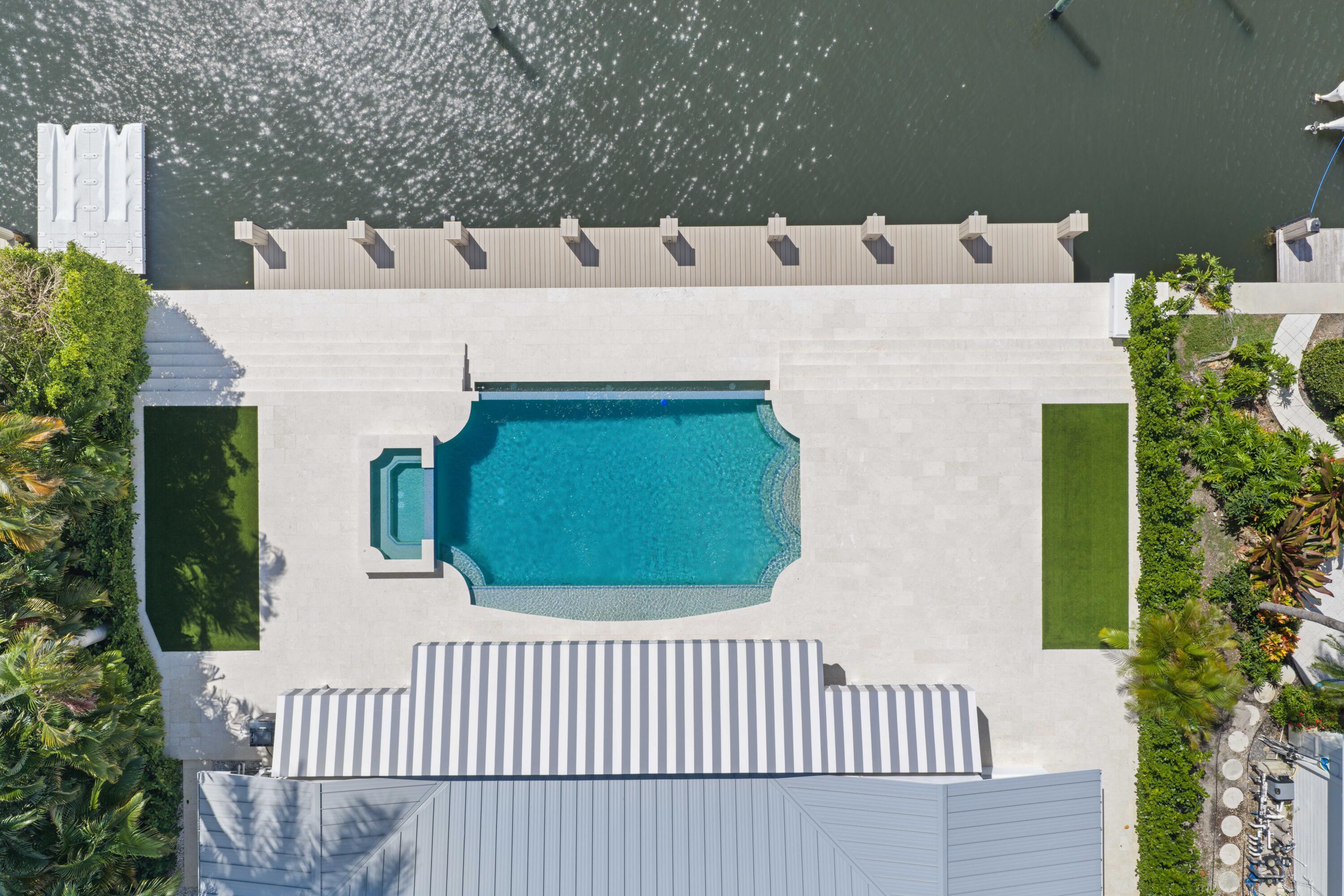 DELRAY ISLE - Residential