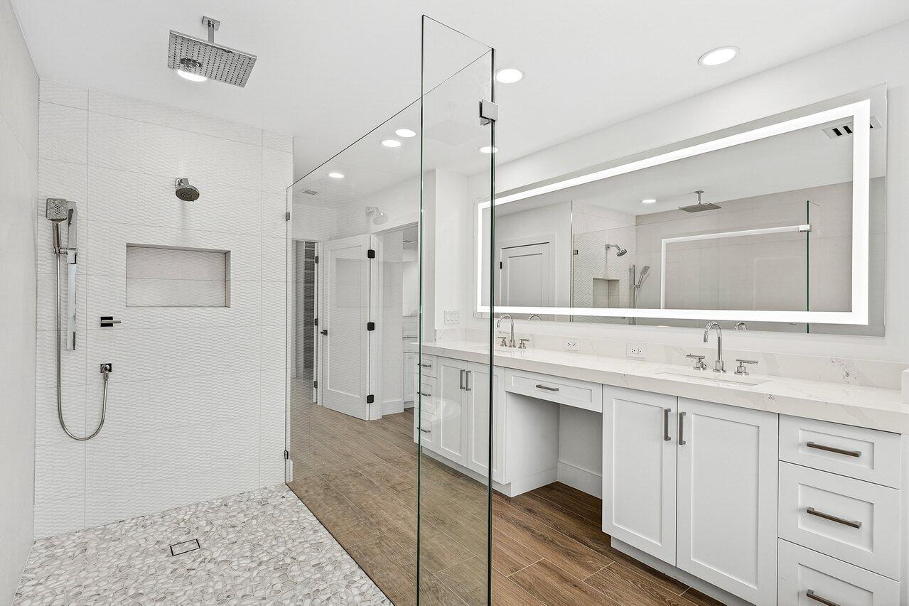 DELRAY ISLE - Residential