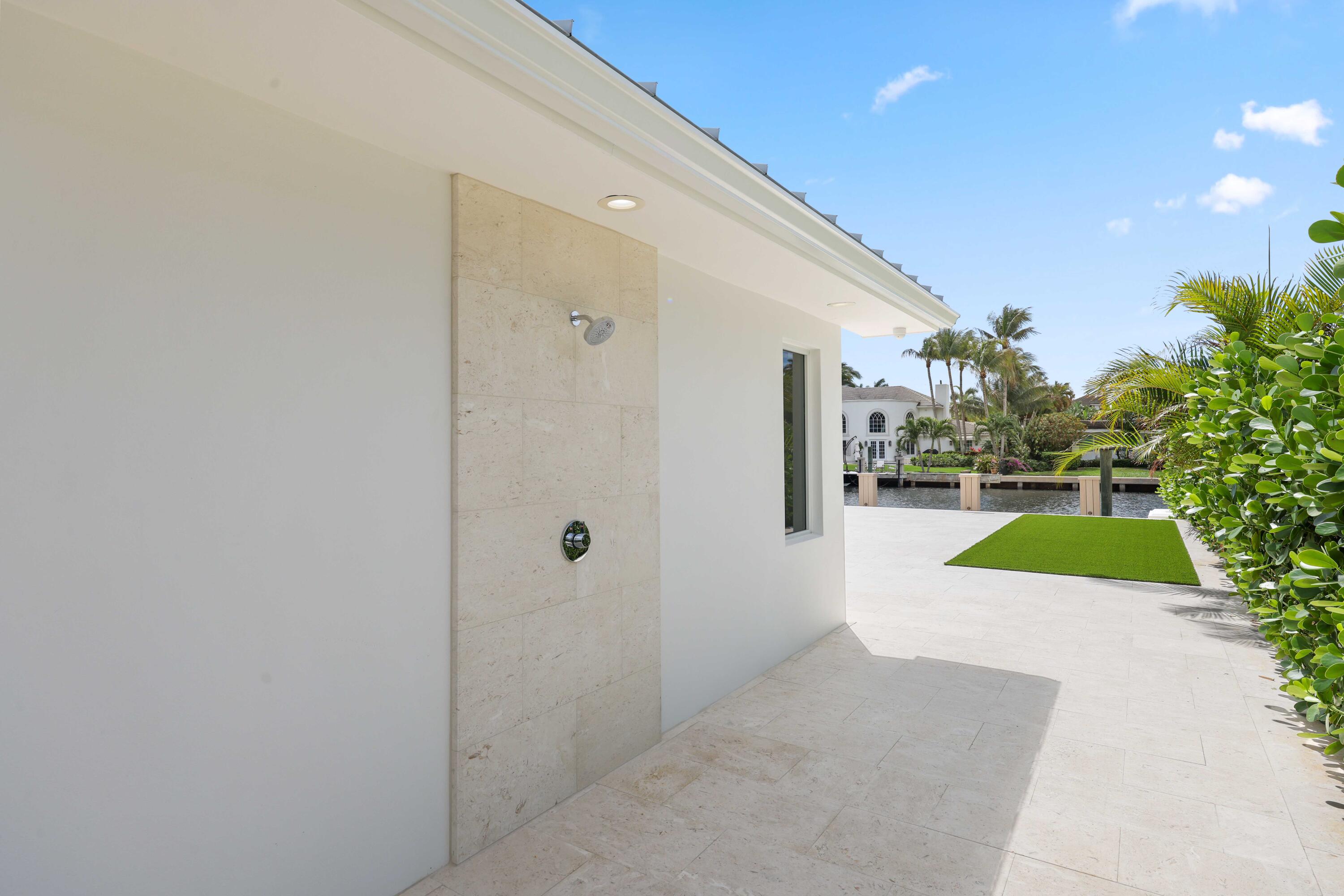 DELRAY ISLE - Residential