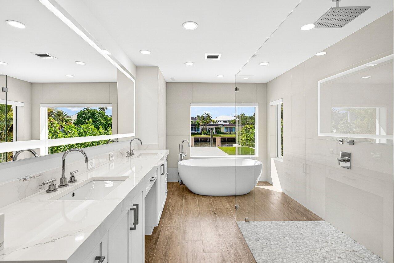 DELRAY ISLE - Residential