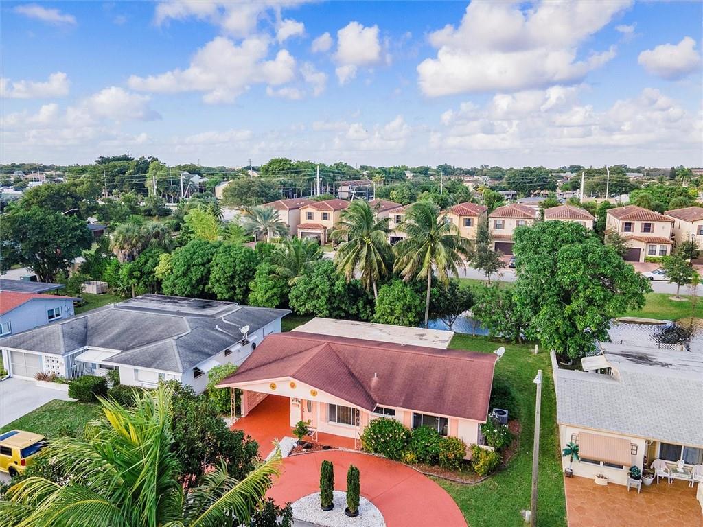 Mainlands Of Tamarac Lake - Residential