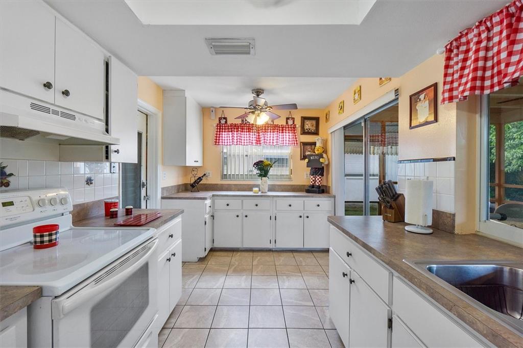 Mainlands Of Tamarac Lake - Residential