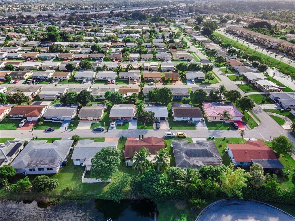 Mainlands Of Tamarac Lake - Residential