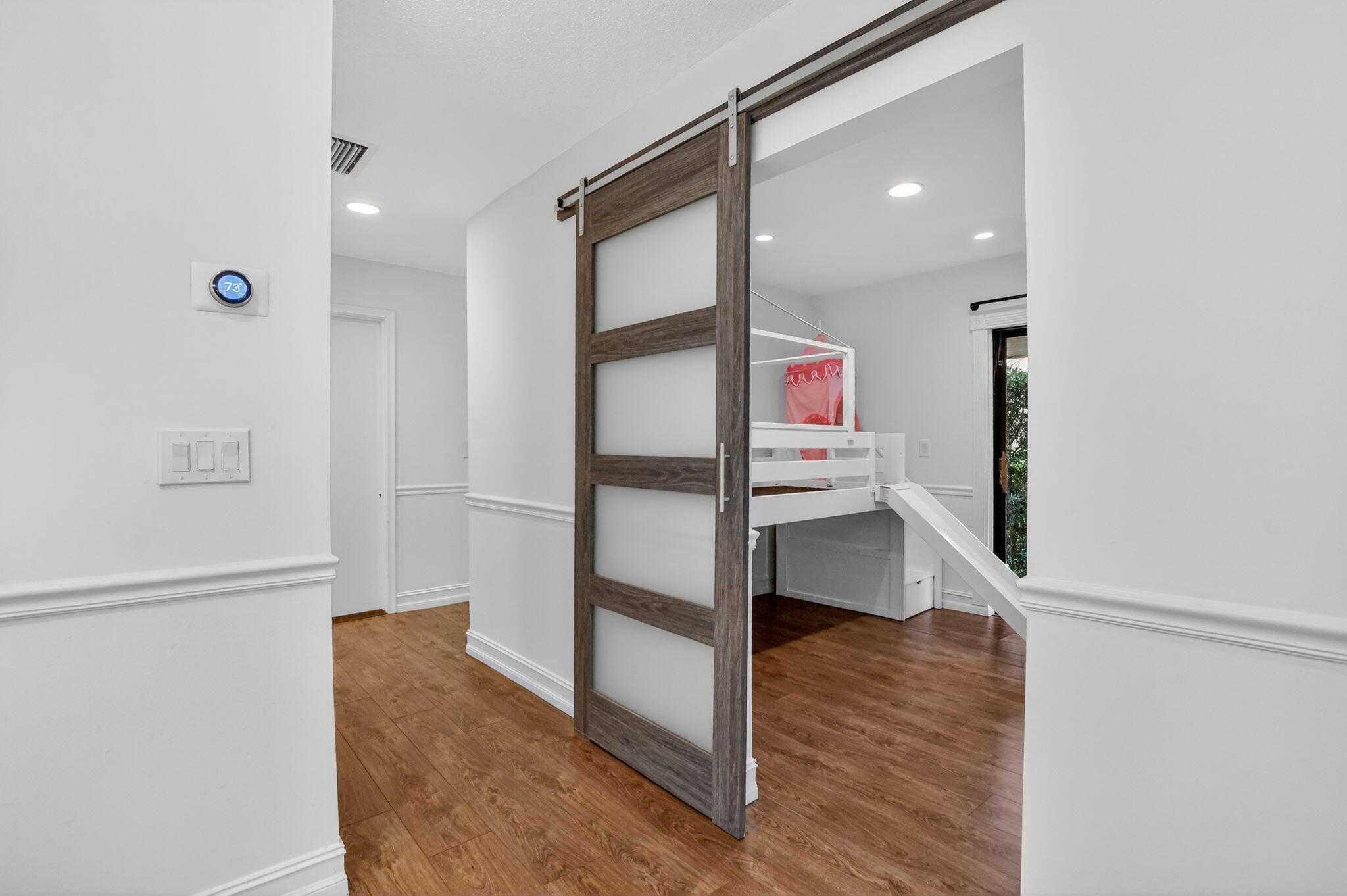 LANDS END - Residential