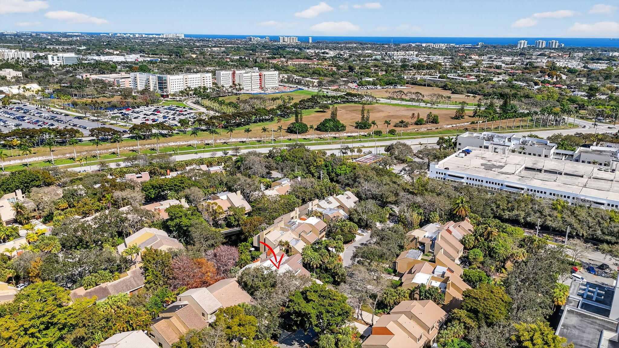 LANDS END - Residential