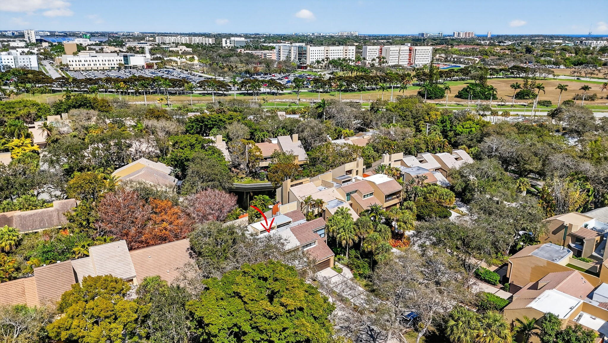 LANDS END - Residential