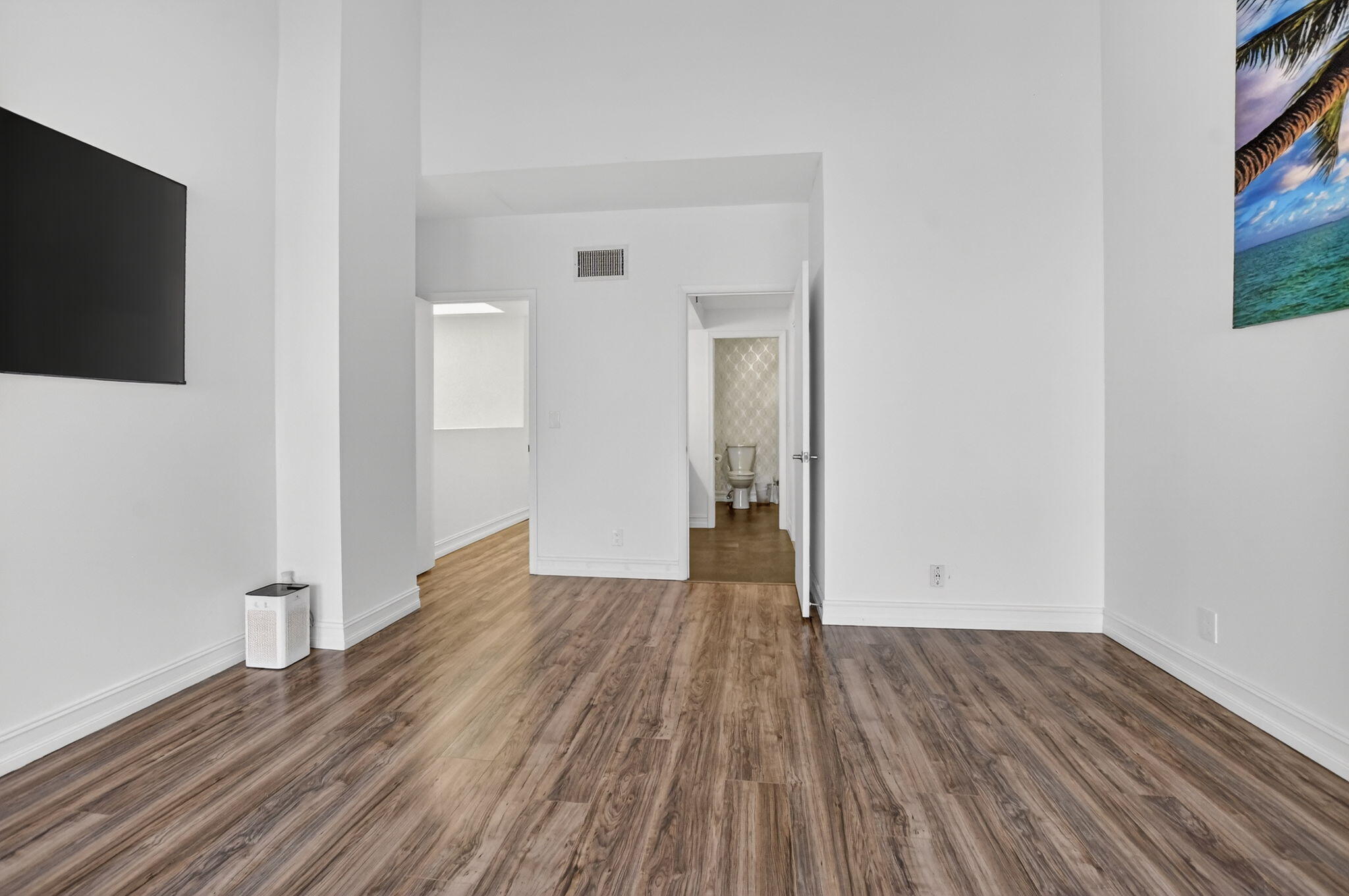 LANDS END - Residential