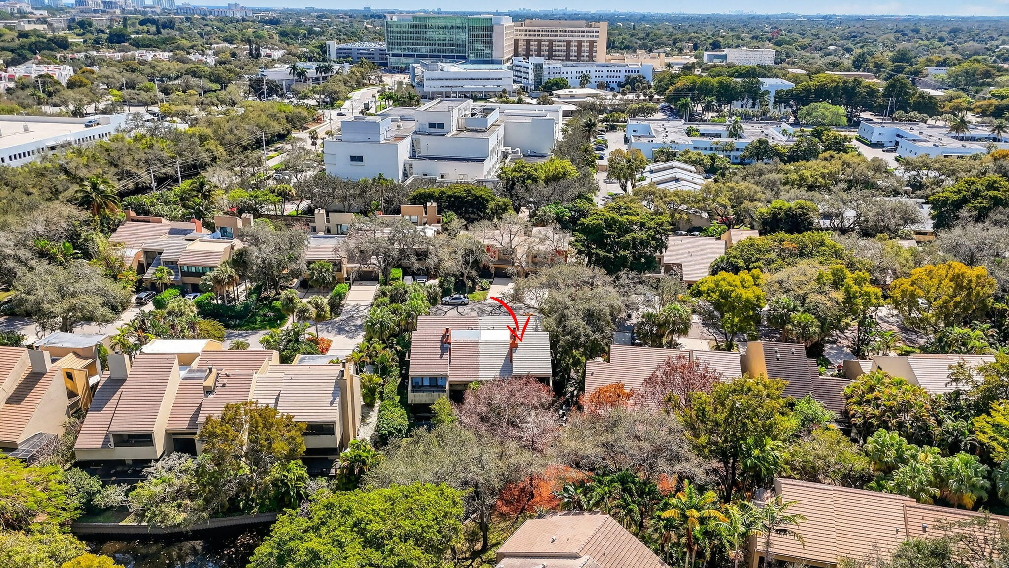 LANDS END - Residential