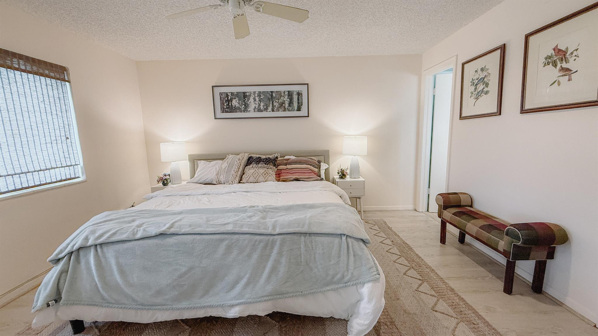 FOUNTAINS OF PALM BEACH CONDO 7 - Residential