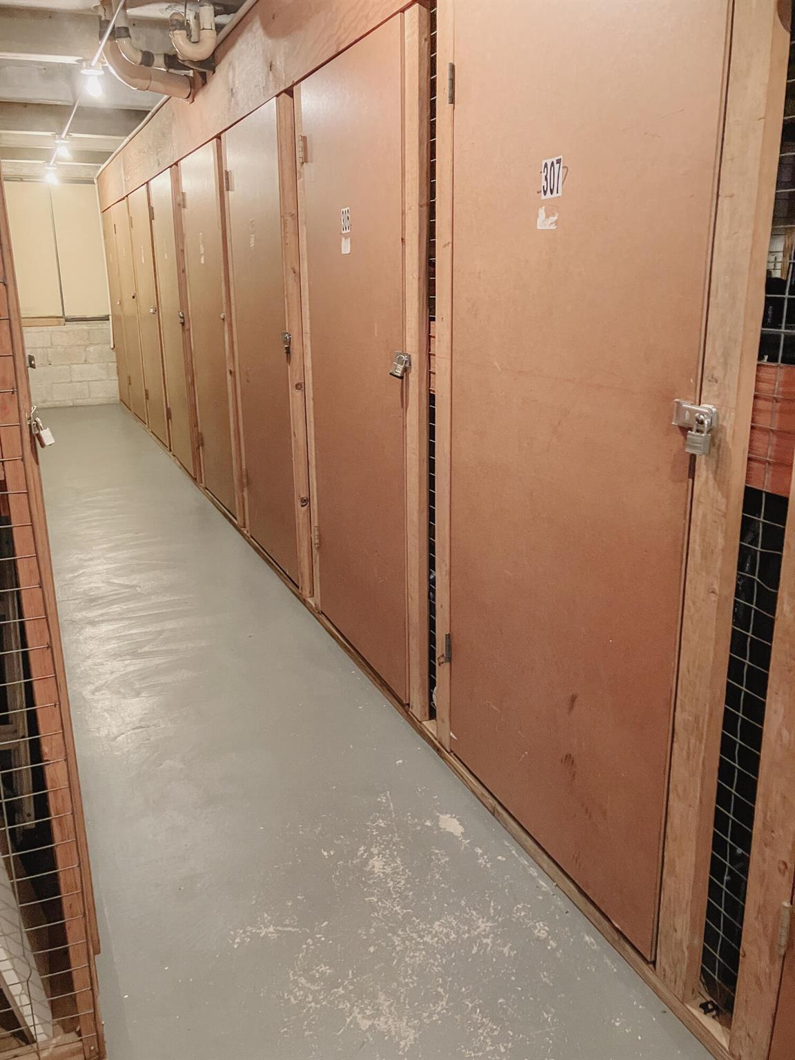 FOUNTAINS OF PALM BEACH CONDO 7 - Residential