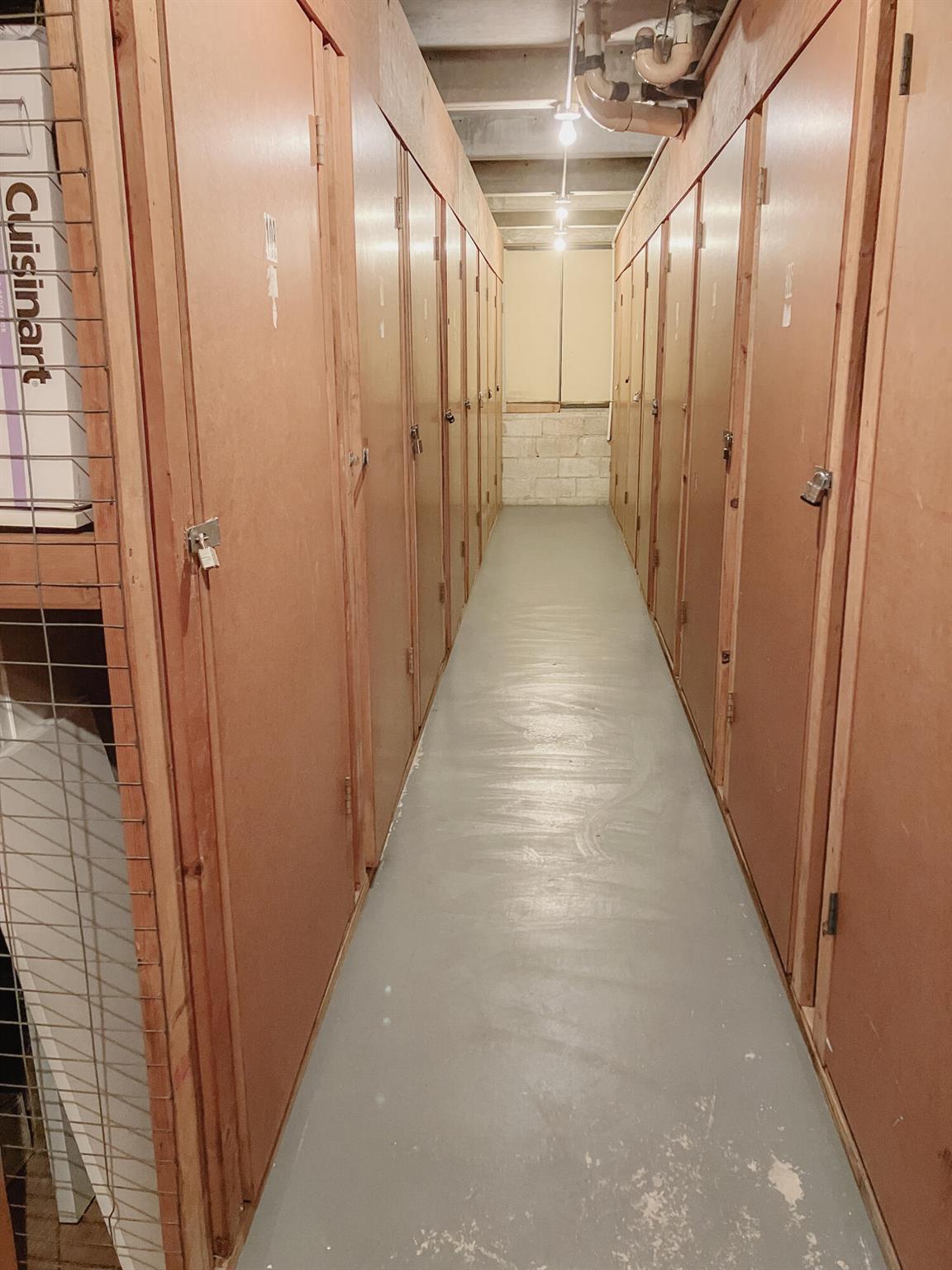 FOUNTAINS OF PALM BEACH CONDO 7 - Residential