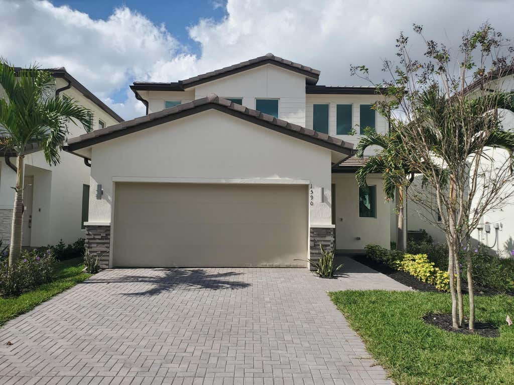 Photo of 1590 Verawood Lane, Delray Beach, FL 33445 (MLS # B26037946)