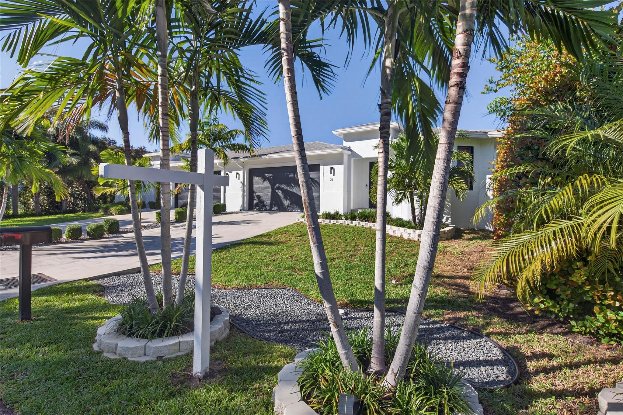 Petite - Residential